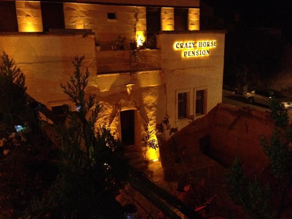 אורגופ Crazy Horse Pension מראה חיצוני תמונה