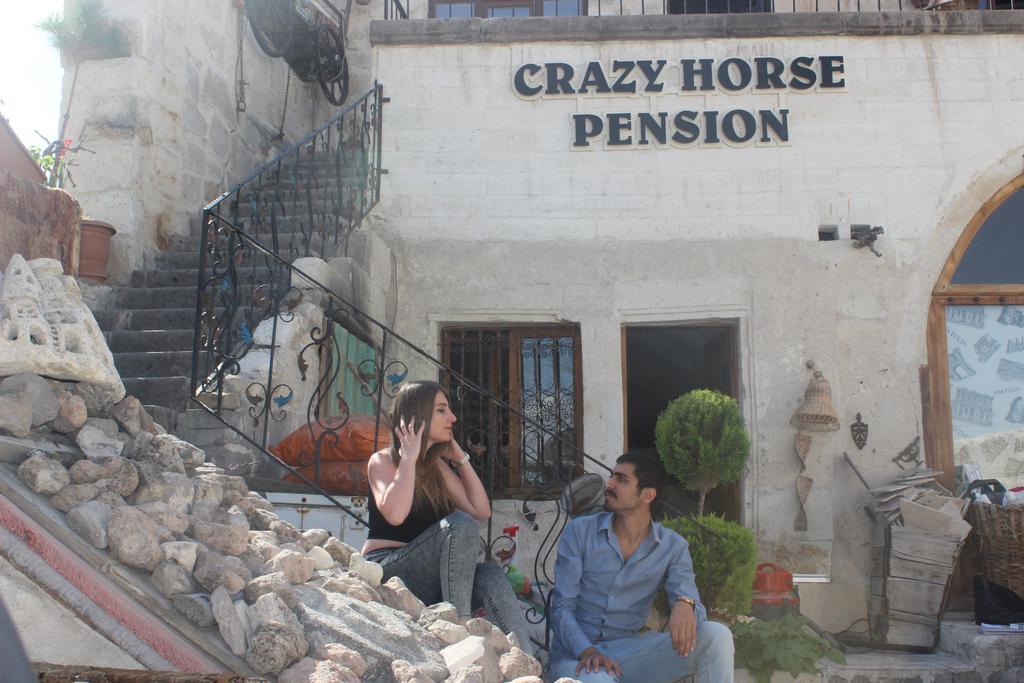 אורגופ Crazy Horse Pension מראה חיצוני תמונה