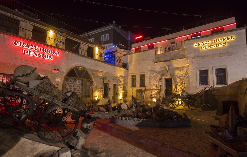 אורגופ Crazy Horse Pension מראה חיצוני תמונה