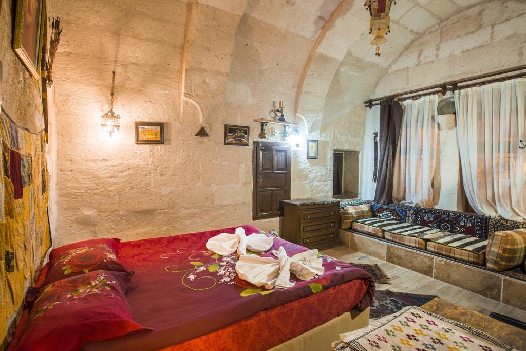 אורגופ Crazy Horse Pension מראה חיצוני תמונה