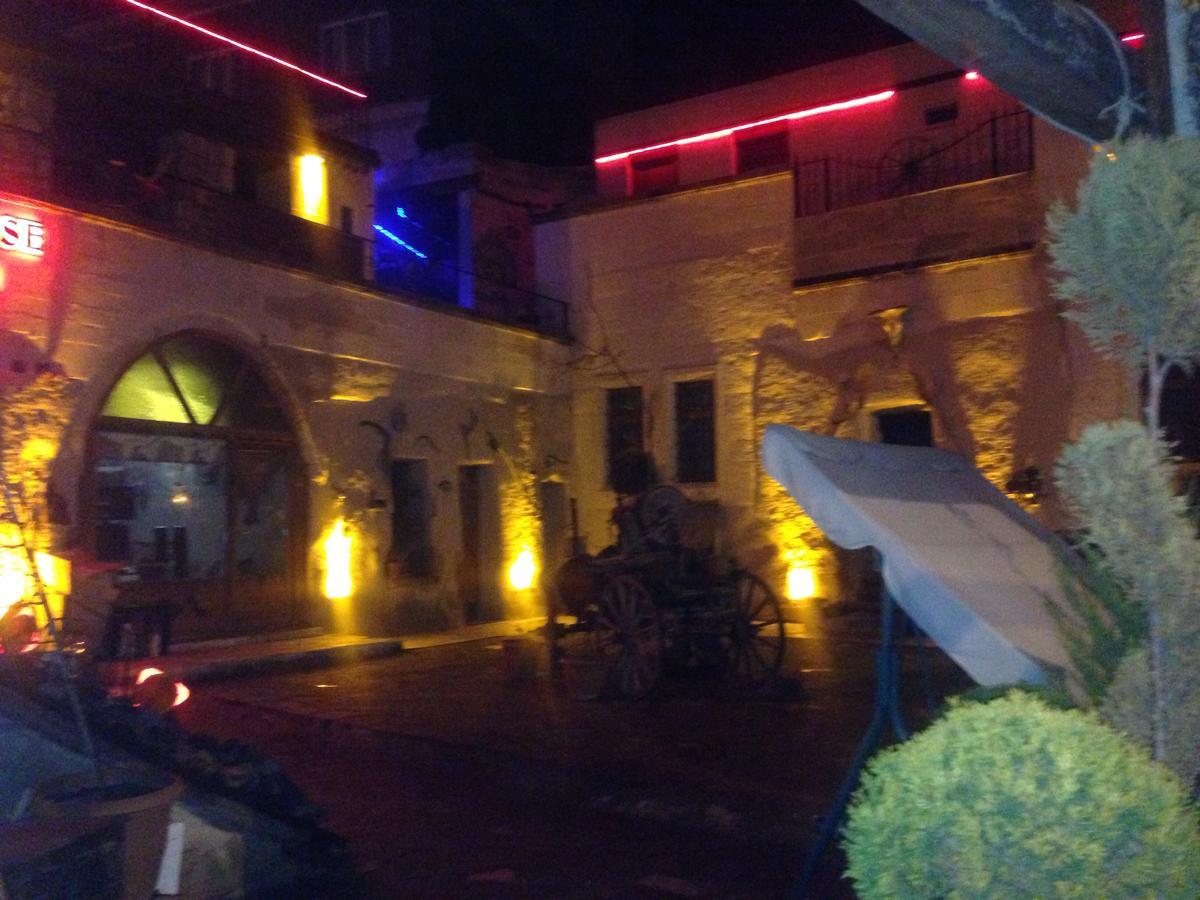 אורגופ Crazy Horse Pension מראה חיצוני תמונה